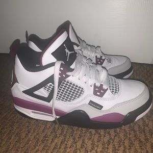 Jordan 4 PSG Brand new size boys 6.5 women’s 8